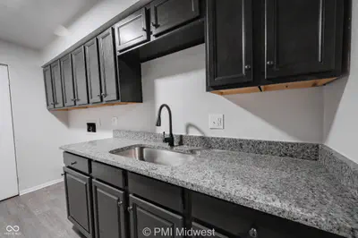 6920 Chrysler Street, Indianapolis - 11