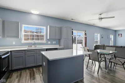 1071 Hazelwood Drive, Greenwood - 17