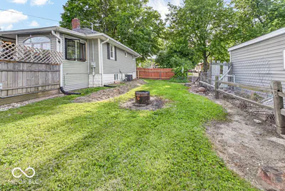 305 20th, Beech Grove - 31