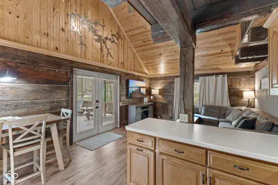 11040 Purdue Farm Road, Dubois - 37