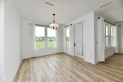 4720 Petunia, Plainfield - 33