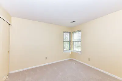 7238 Harbour Isle, Indianapolis - 18