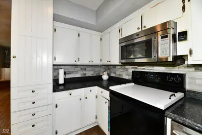 2732 Parkwood Drive, Indianapolis - 12