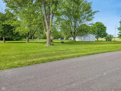 4196 County Road 250, Frankfort - 9