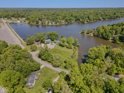 3831 Country Manor E, North Vernon - 10