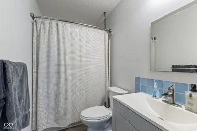 797 Hickory Pine Drive, New Whiteland - 36