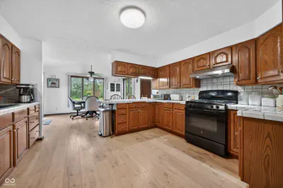 1408 Melanie Court, Kokomo - 18