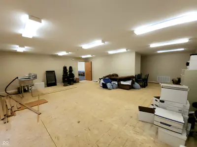 7376 Business Center Drive, Avon - 41