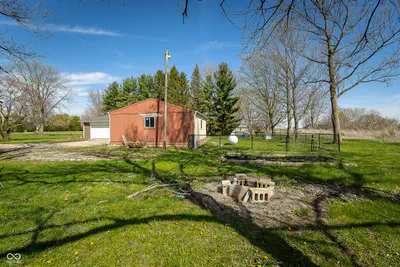 5787 300, Jamestown - 66