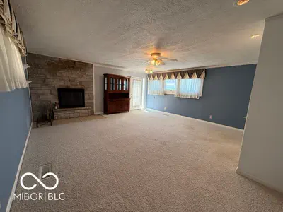 824 5th Street, Seymour - 34