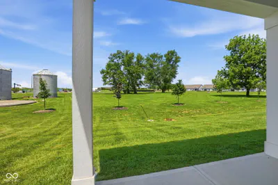 4298 Red Barn Drive, Whitestown - 27