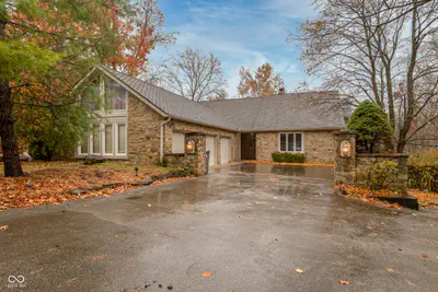 8649 Bay Colony Drive, Indianapolis