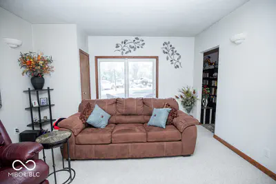 1000 County Road 55, North Vernon - 26