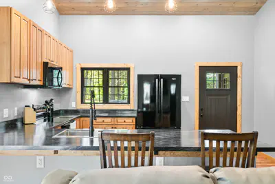 7951 Laurel Drive, Nineveh - 21