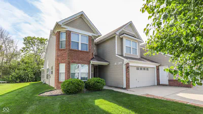 7427 Oak Knoll Drive, Indianapolis - 34
