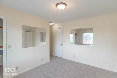 4258 South Drive, Quincy - 42