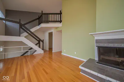 8109 Valley Farms Trail, Indianapolis - 5