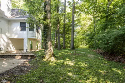 8641 Fawn Lake Circle, Indianapolis - 91