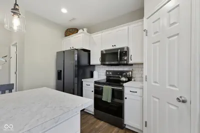 1441 Boots Trail, Greenfield - 7