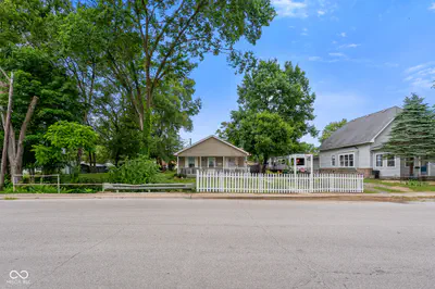 300 Washington Street, Mooresville - 2