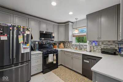 5514 Burning Tree Court, Indianapolis - 11