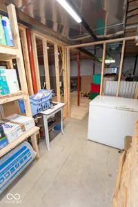 12368 Upas Road, Plymouth - 54