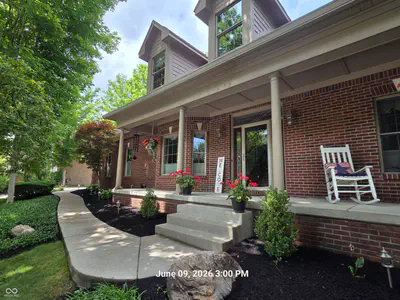 4934 County Road 100, Avon - 2