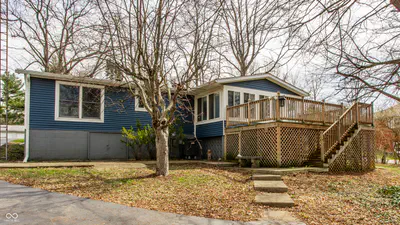 6201 Proctor Road, Muncie - 27