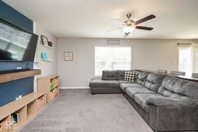 437 Thunderwood Drive, Greenfield - 17