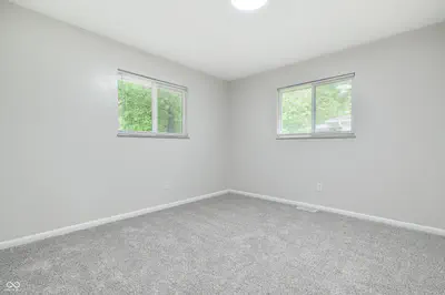 737 Temperance Avenue, Indianapolis - 17