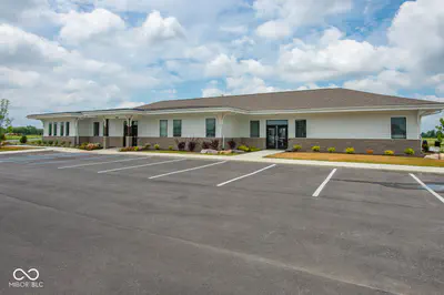 6240 Flag Stop Drive, Whitestown - 44
