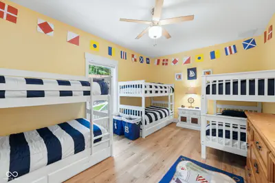 7433 Hummingbird Drive, Nineveh - 8