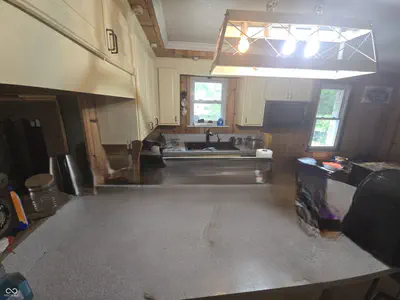 5210 Southport Road, Indianapolis - 18