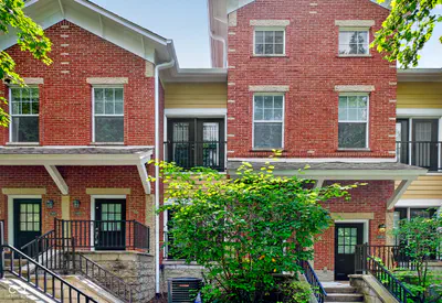 1037 Reserve Way, Indianapolis
