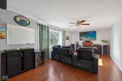 19910 State Road 37, Noblesville - 18