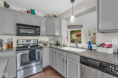 2905 Shadow Lake Drive, Indianapolis - 21