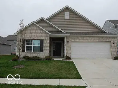 5340 Tanglewood Lane, Whitestown - 2