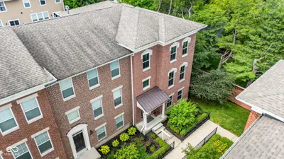 9448 Oakley Drive, Indianapolis - 39
