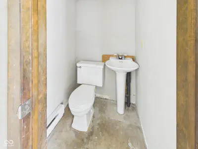 186 Gay Drive, Alexandria - 22