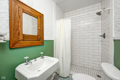 1000 Jackson Street, Greencastle - 32