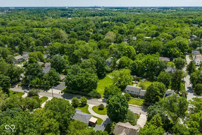 725 Oak Street, Zionsville - 3