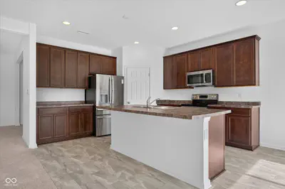 5115 Triple Crown Way, Indianapolis - 17