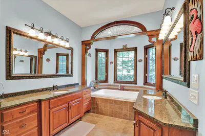 3215 Kestrel Court, Martinsville - 32