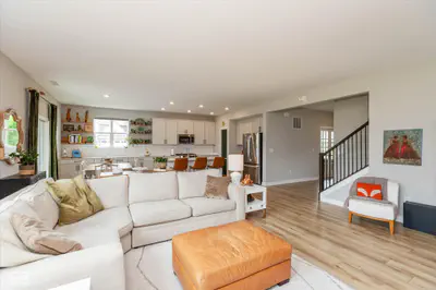 9298 Springbrook Drive, Pendleton - 11